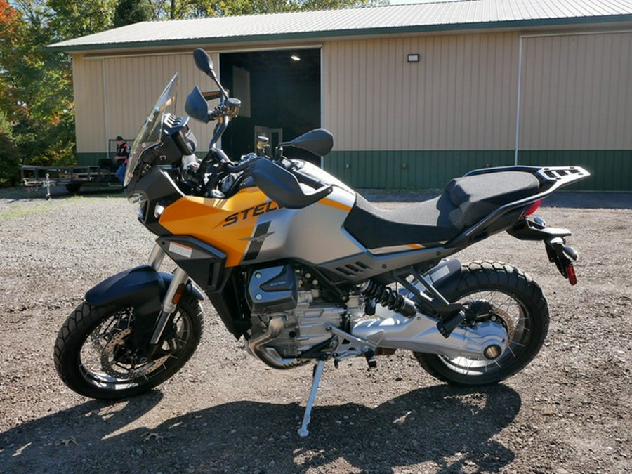 2024 Moto Guzzi Stelvio