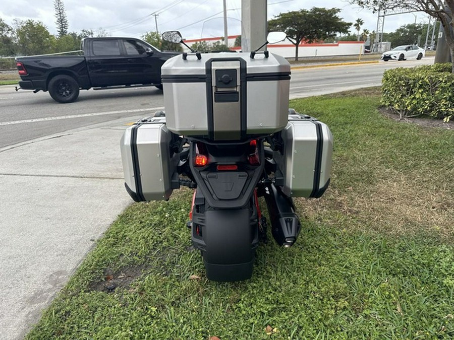 2025 Can-Am Canyon? XT