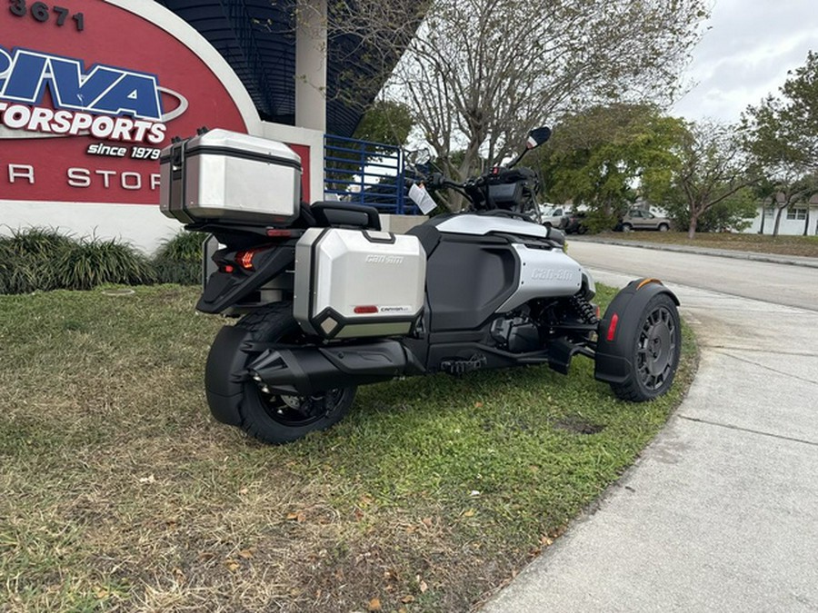 2025 Can-Am Canyon? XT