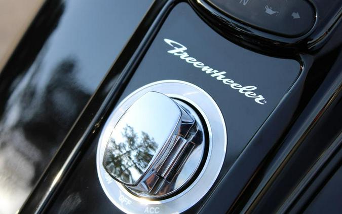 2025 Harley-Davidson® FLRT - Freewheeler®