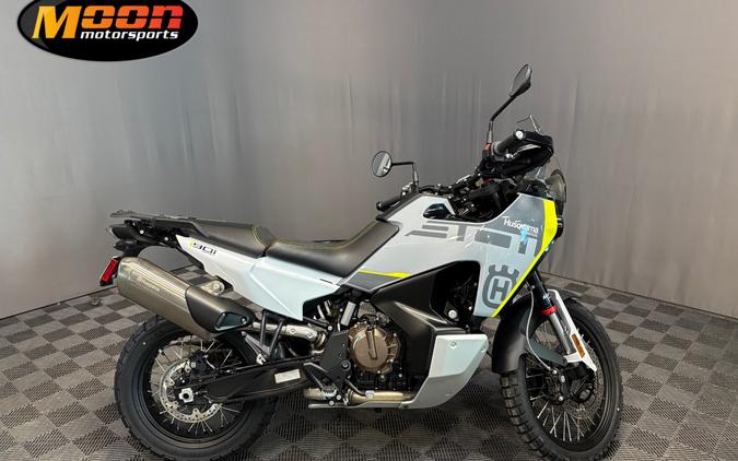 2025 Husqvarna Norden 901