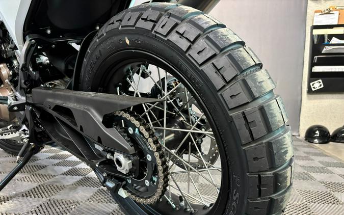 2025 Husqvarna Norden 901