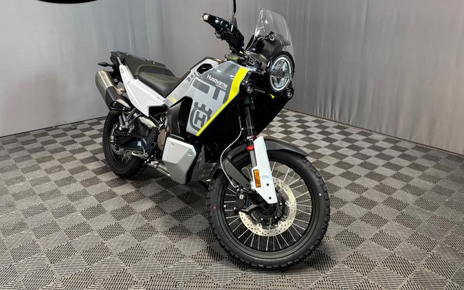 2025 Husqvarna Norden 901