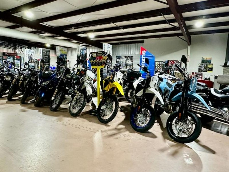 2022 Royal Enfield #ContinentalGTTwins