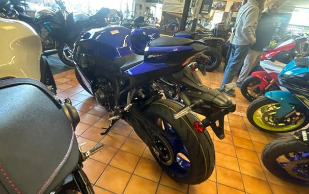 2026 Yamaha YZF R9 CA