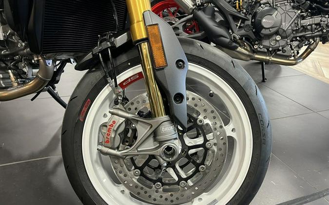 2027 Ducati Hypermotard V2 SP Livery