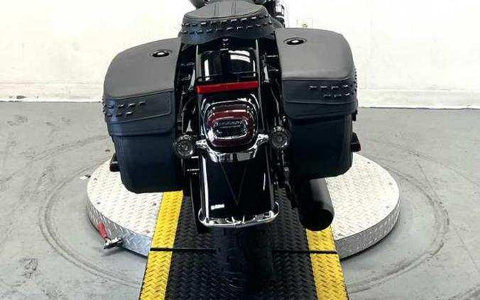 2026 Harley-Davidson HERITAGE CLASSIC FLHC
