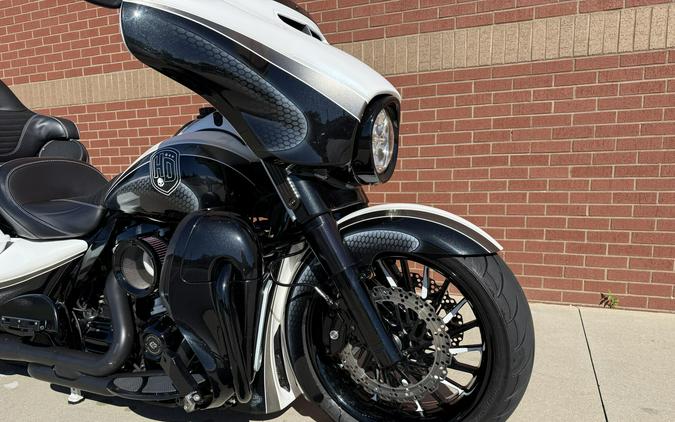 2020 Harley-Davidson® Ultra Limited Vivid Black