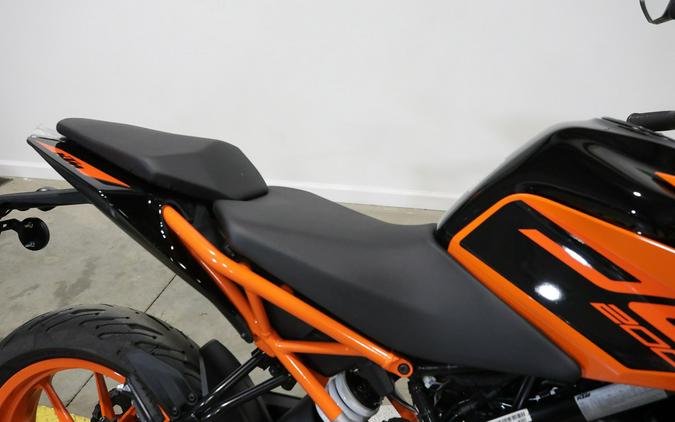 2023 KTM 200 DUKE