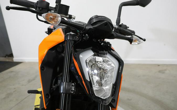 2023 KTM 200 DUKE