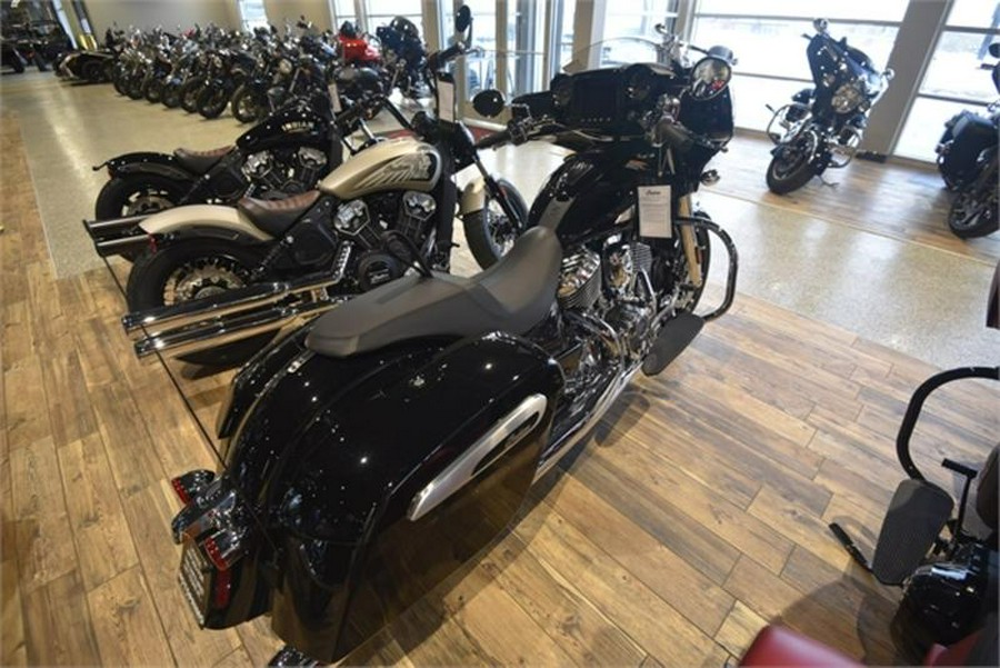 2023 Indian Motorcycle® Chieftain® Limited Black Metallic