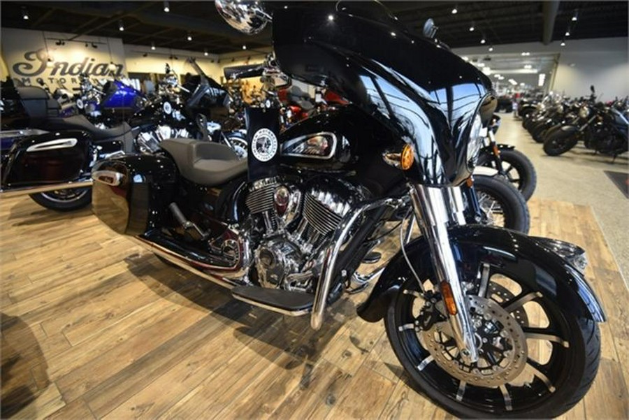 2023 Indian Motorcycle® Chieftain® Limited Black Metallic