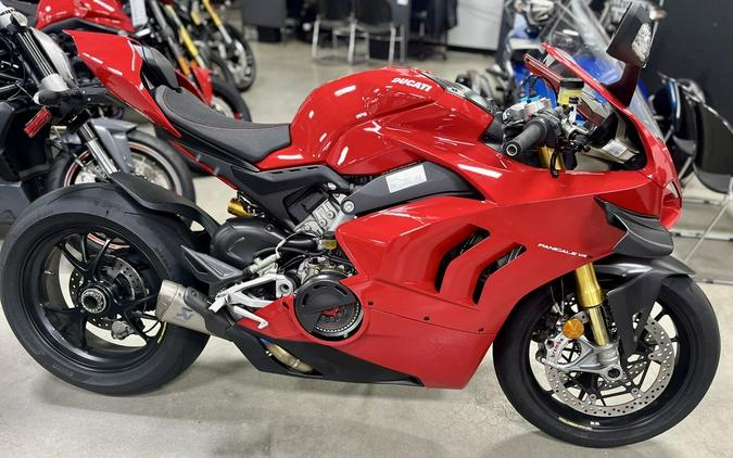 2020 Ducati Panigale V4 S Ducati Red