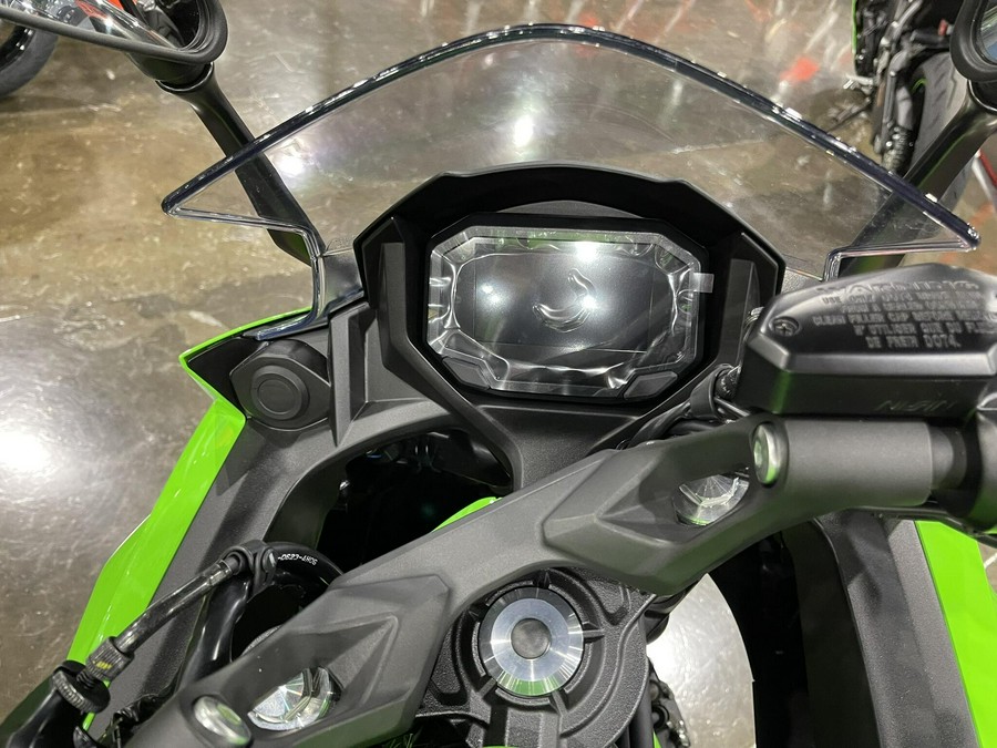 2025 Kawasaki NINJA 650 KRT EDITION ABS