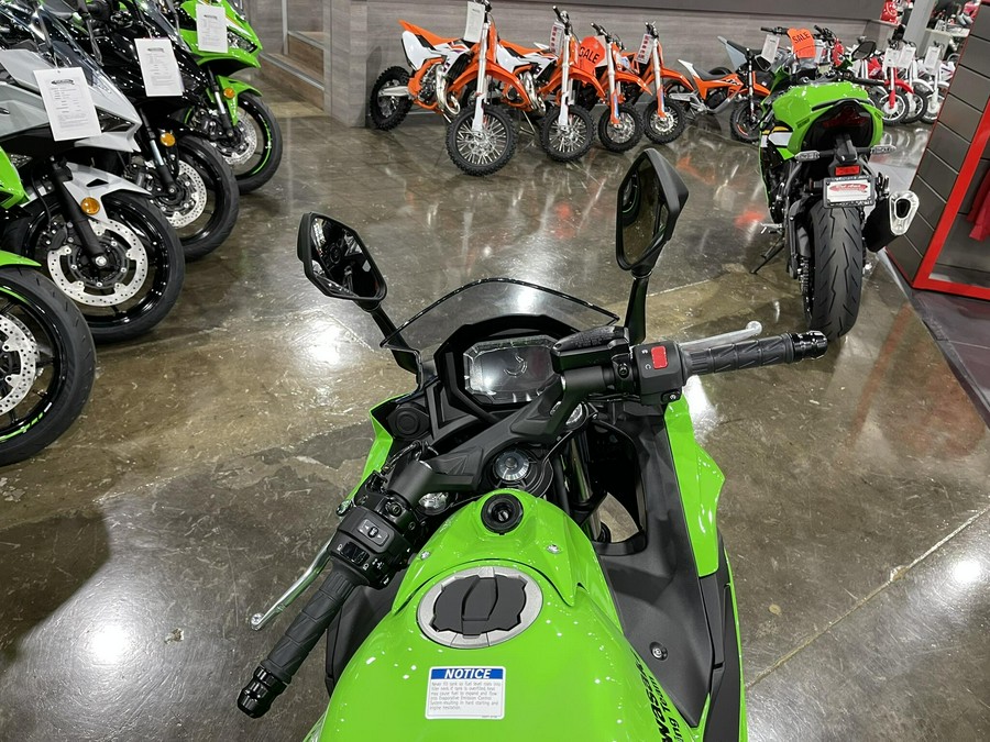 2025 Kawasaki NINJA 650 KRT EDITION ABS