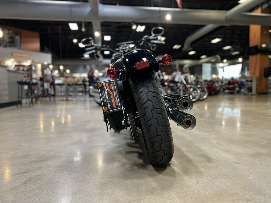 2019 Harley-Davidson® FLSL - Softail® Softail Slim®