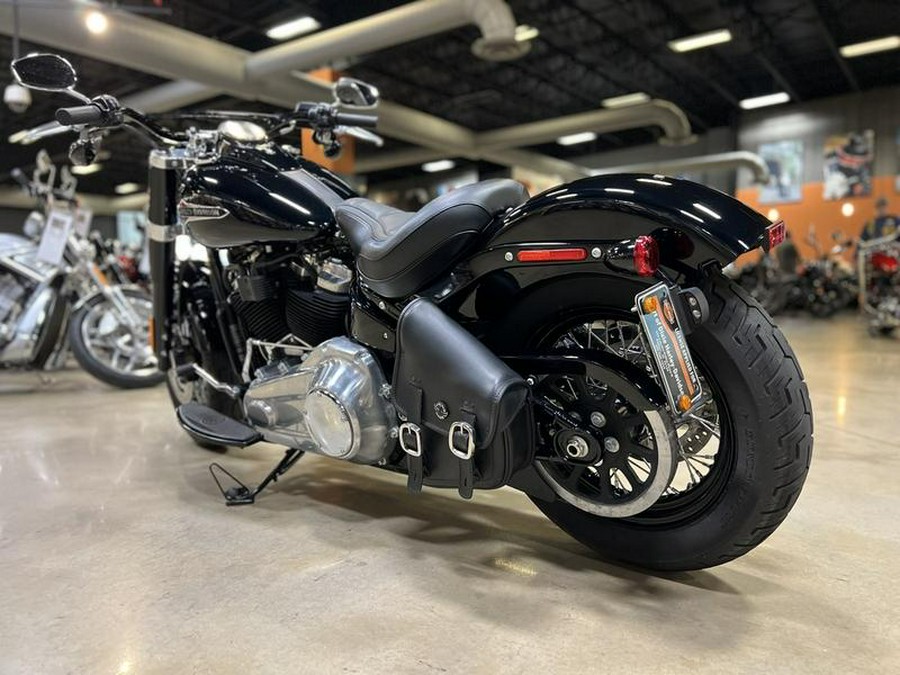 2019 Harley-Davidson® FLSL - Softail® Softail Slim®