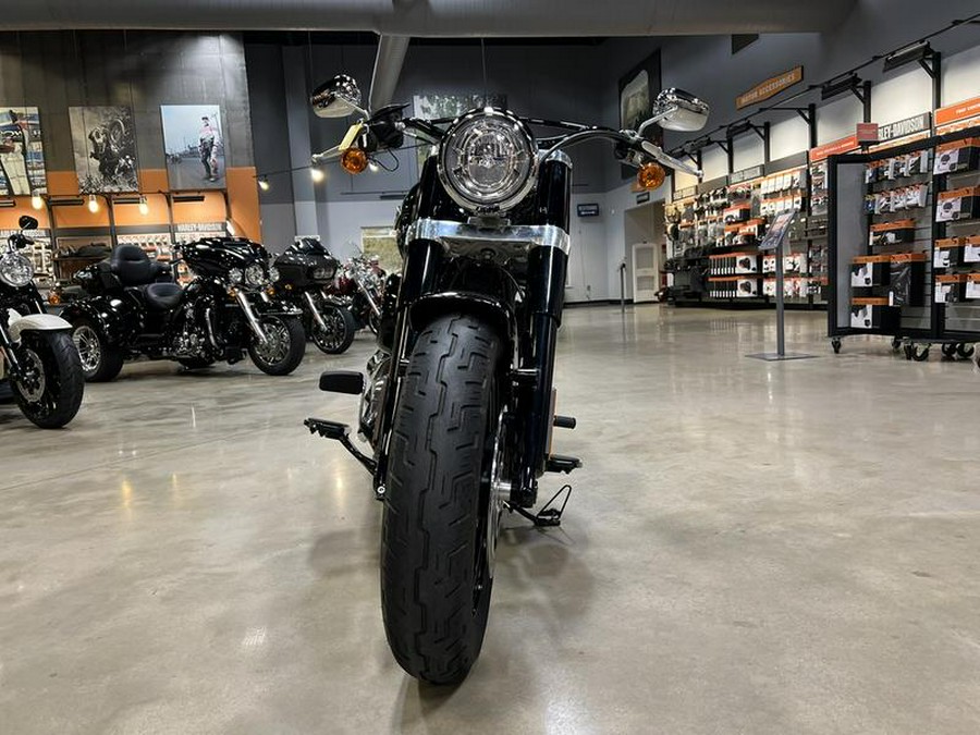 2019 Harley-Davidson® FLSL - Softail® Softail Slim®