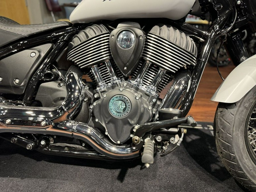2024 Indian Motorcycle® Chief Bobber Ghost White Metallic Smoke