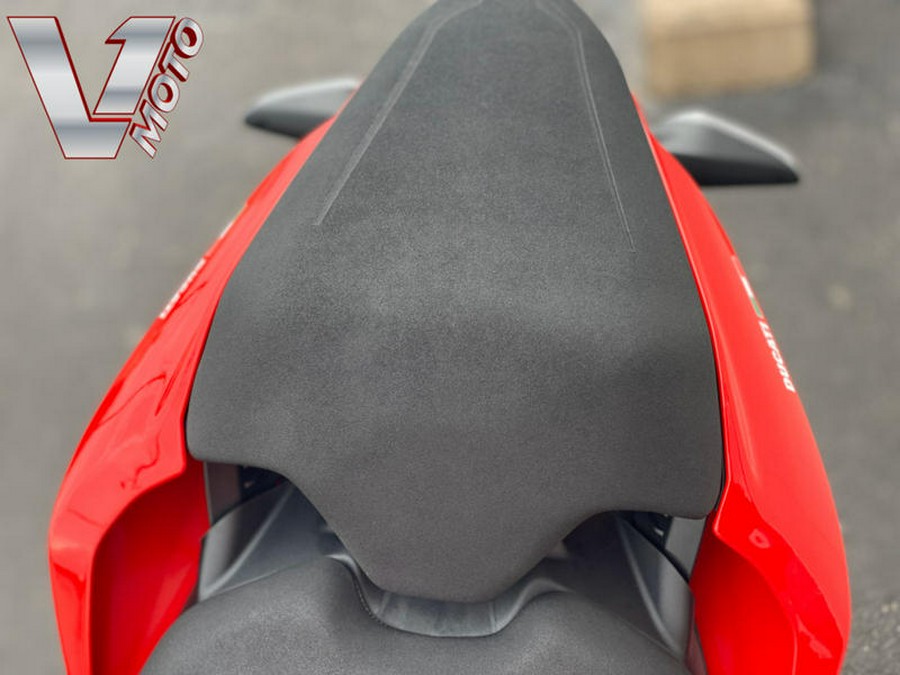 2024 Ducati Panigale V2 Ducati Red