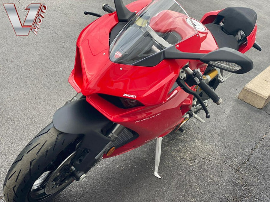 2025 Ducati Panigale V2 Ducati Red