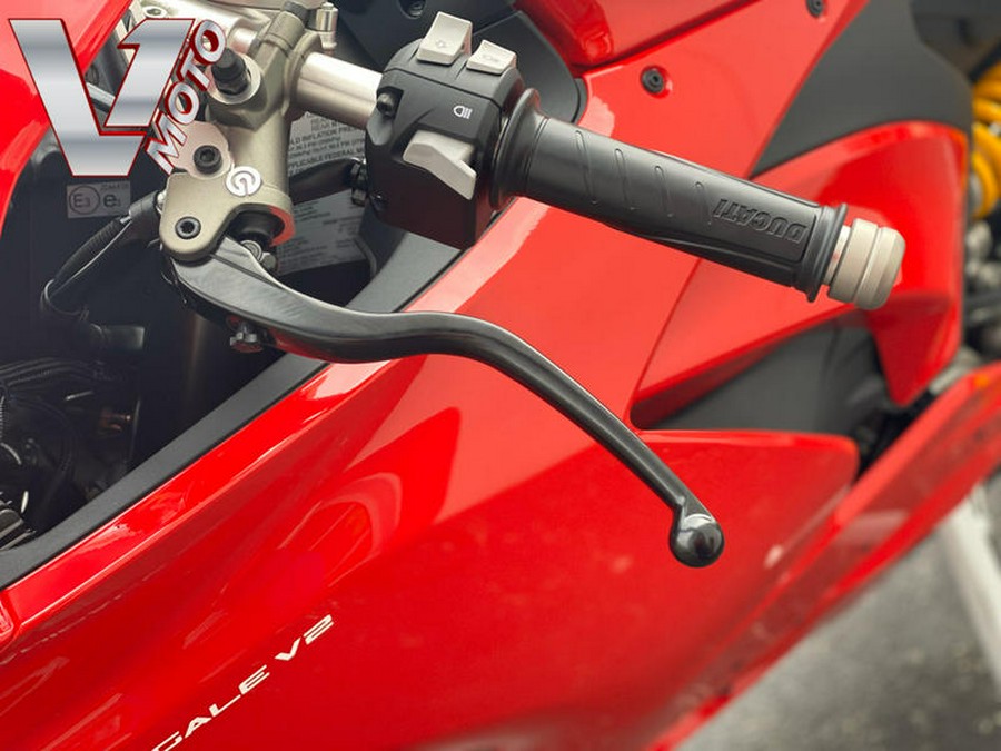 2024 Ducati Panigale V2 Ducati Red