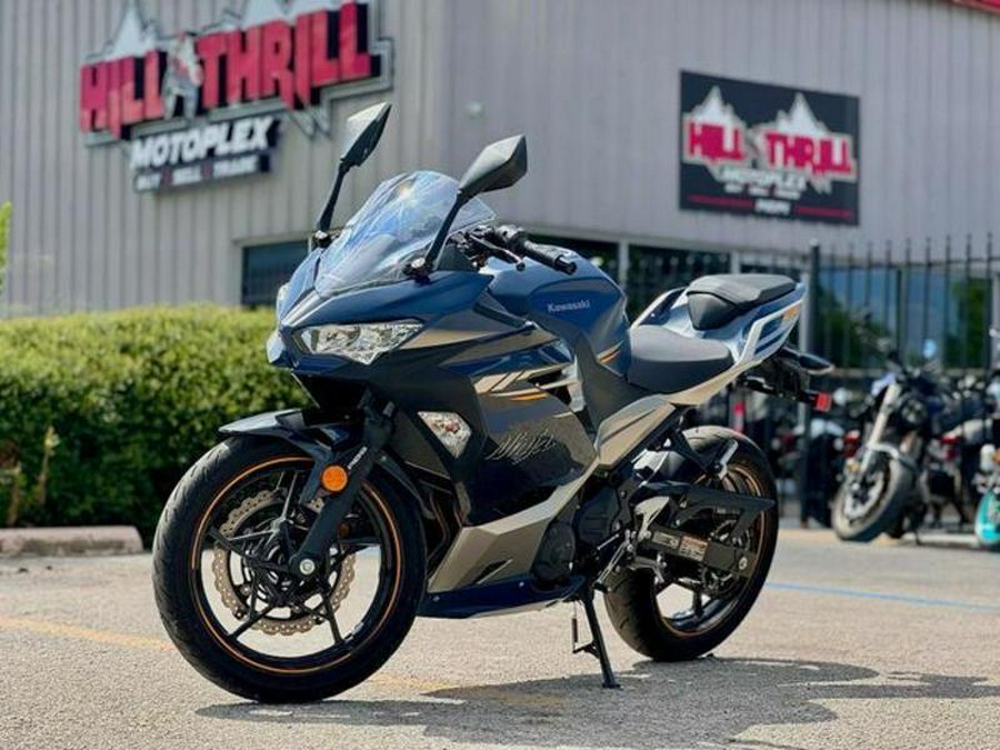 2023 Kawasaki NINJA 400 ABS