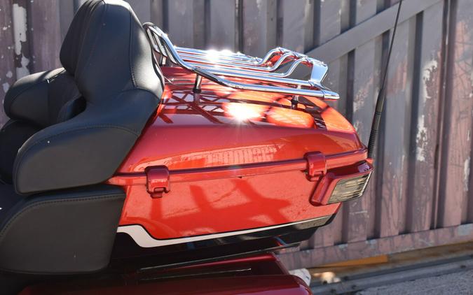 2021 Harley-Davidson® CVO™ Tri Glide® FLHTCUTGSE