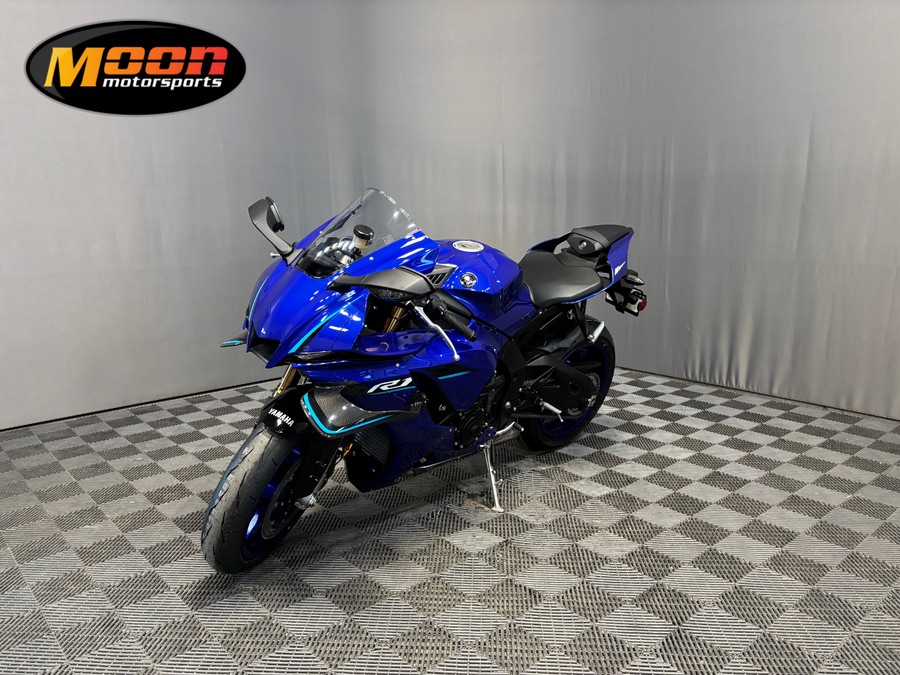2026 Yamaha YZF-R1