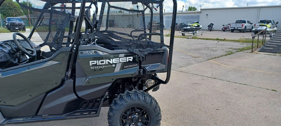 2024 Honda Pioneer 1000-5 Deluxe