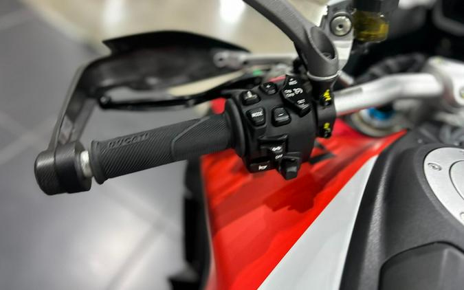 2025 Ducati MULTISTRADA V4 RS