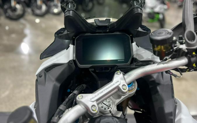 2025 Ducati MULTISTRADA V4 RS