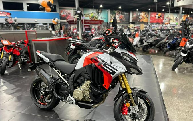 2025 Ducati MULTISTRADA V4 RS