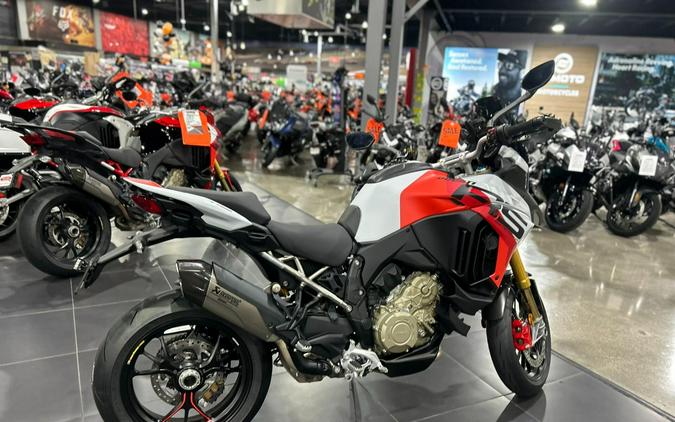 2025 Ducati MULTISTRADA V4 RS