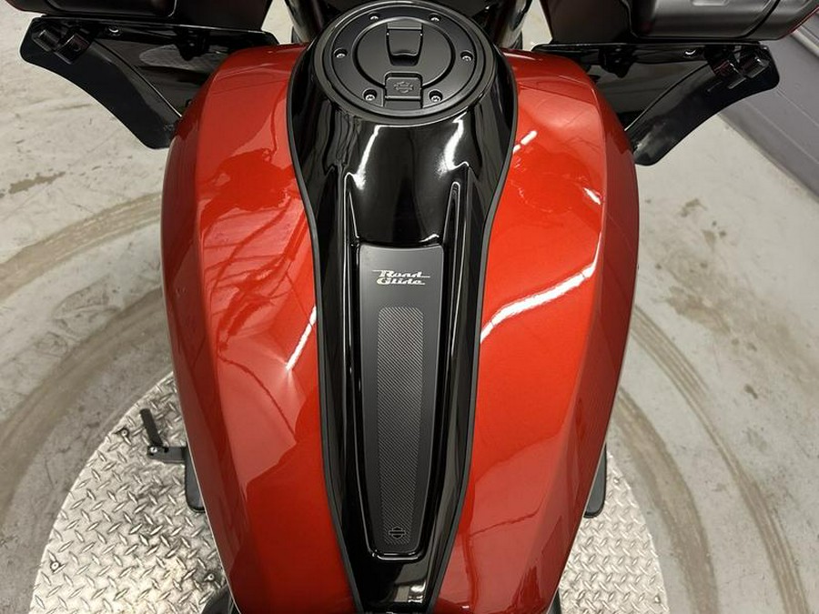 2025 Harley-Davidson® FLTRX - Road Glide®