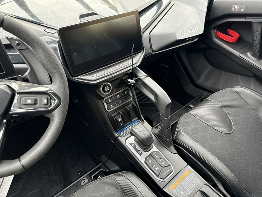 2026 Can-Am Maverick R MAX X Rc