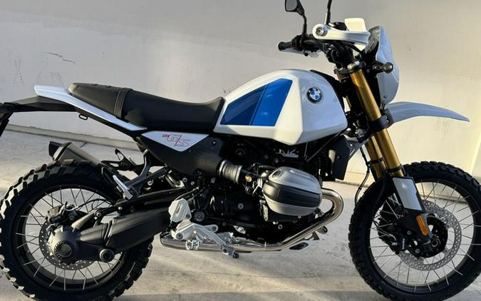 2026 BMW R 12 GS Light White