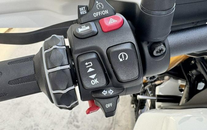 2026 BMW R 12 GS Light White