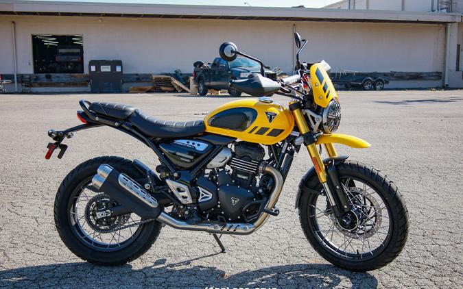 2026 Triumph Scrambler 400 XC