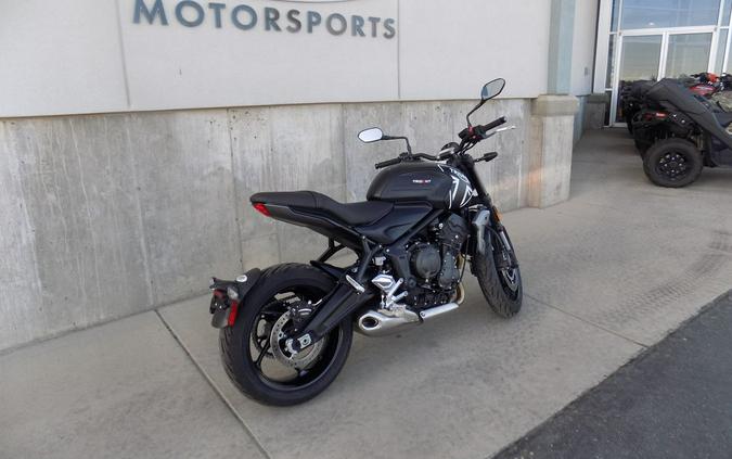 2023 Triumph Trident 660 Matte Jet Black / Matte Silver Ice