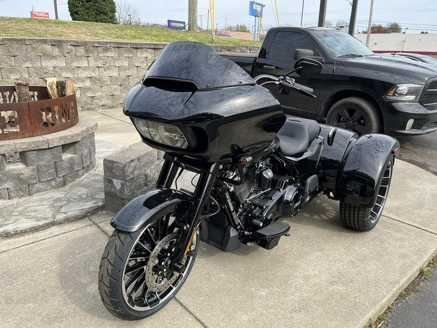 2025 Harley-Davidson® FLTRT - Road Glide® 3