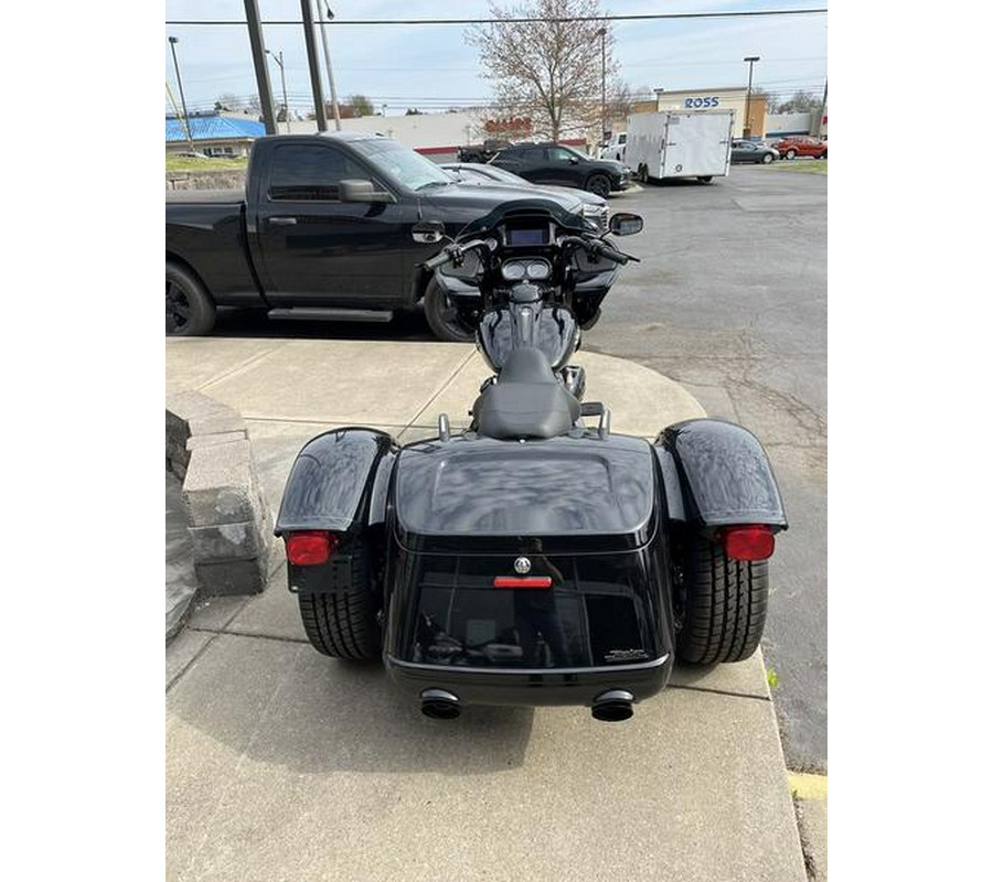 2024 Harley-Davidson® FLTRT - Road Glide® 3