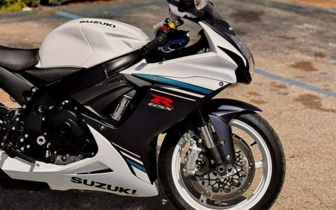 2023 Suzuki GSX-R600