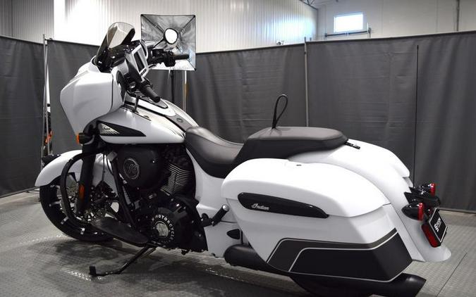 2024 Indian Motorcycle® Chieftain® Dark Horse® Ghost White Metallic Smoke