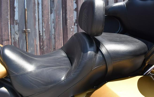 2017 Harley-Davidson® Ultra Limited FLHTK