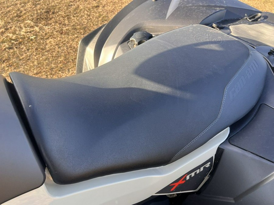 2022 Can-Am Renegade X mr 650