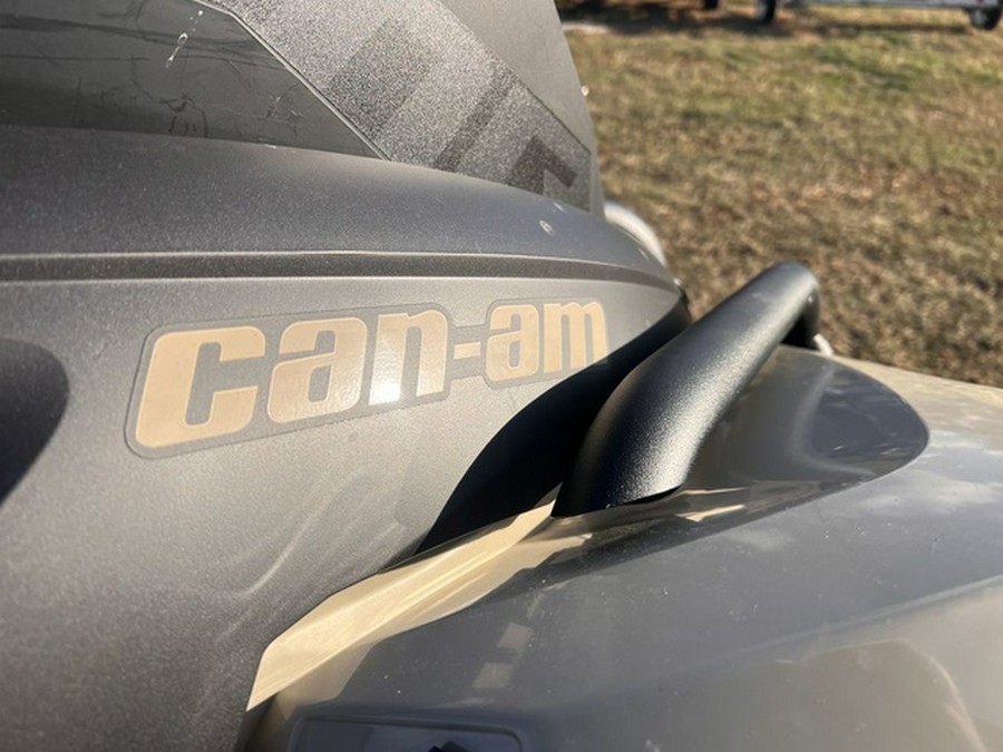 2022 Can-Am Renegade X mr 650