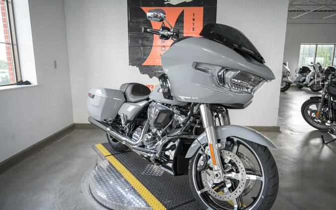 New 2025 Harley-Davidson Road Glide Grand American Touring FLTRX Motorcycle For Sale In Sunbury, OH