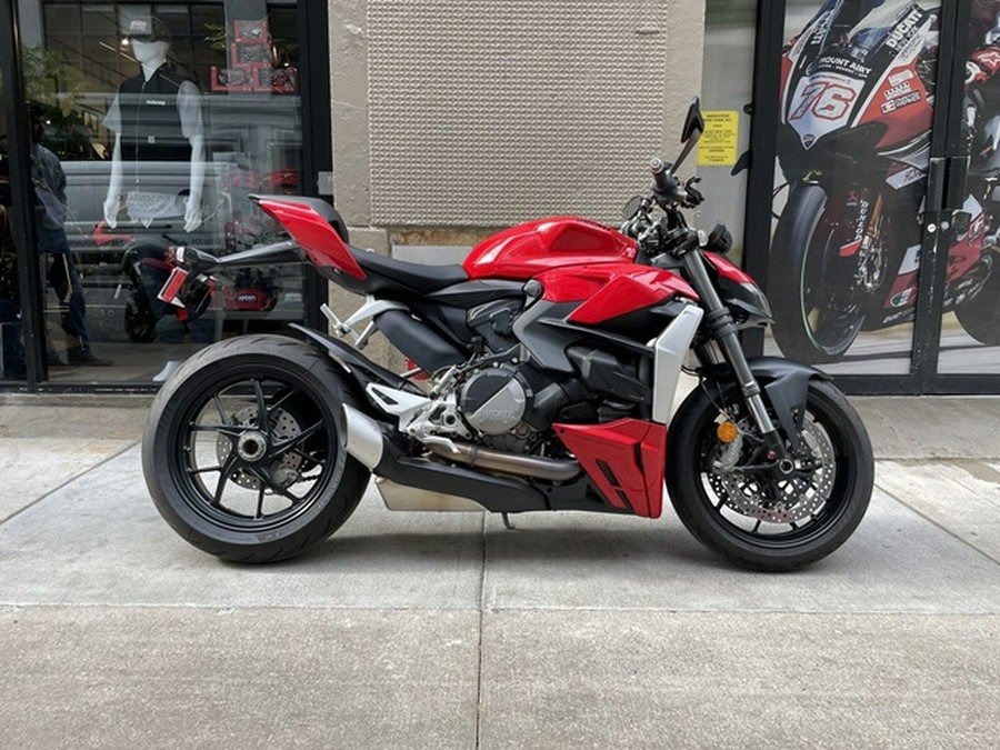 2023 Ducati Streetfighter V2 Ducati Red