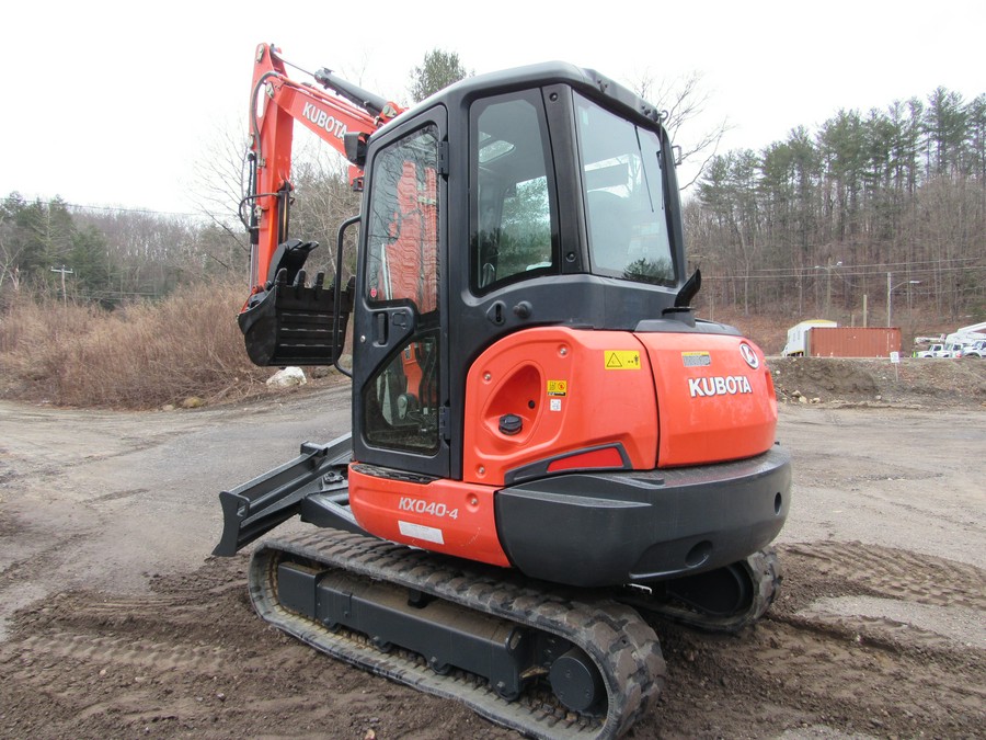 2015 Kubota KUBOTA KX040-4 WITH ANGLE BLADE AND THUMB